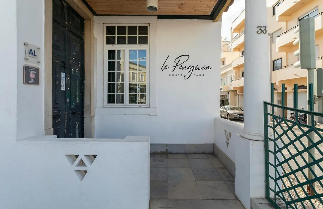 Le Penguin Hostel-1